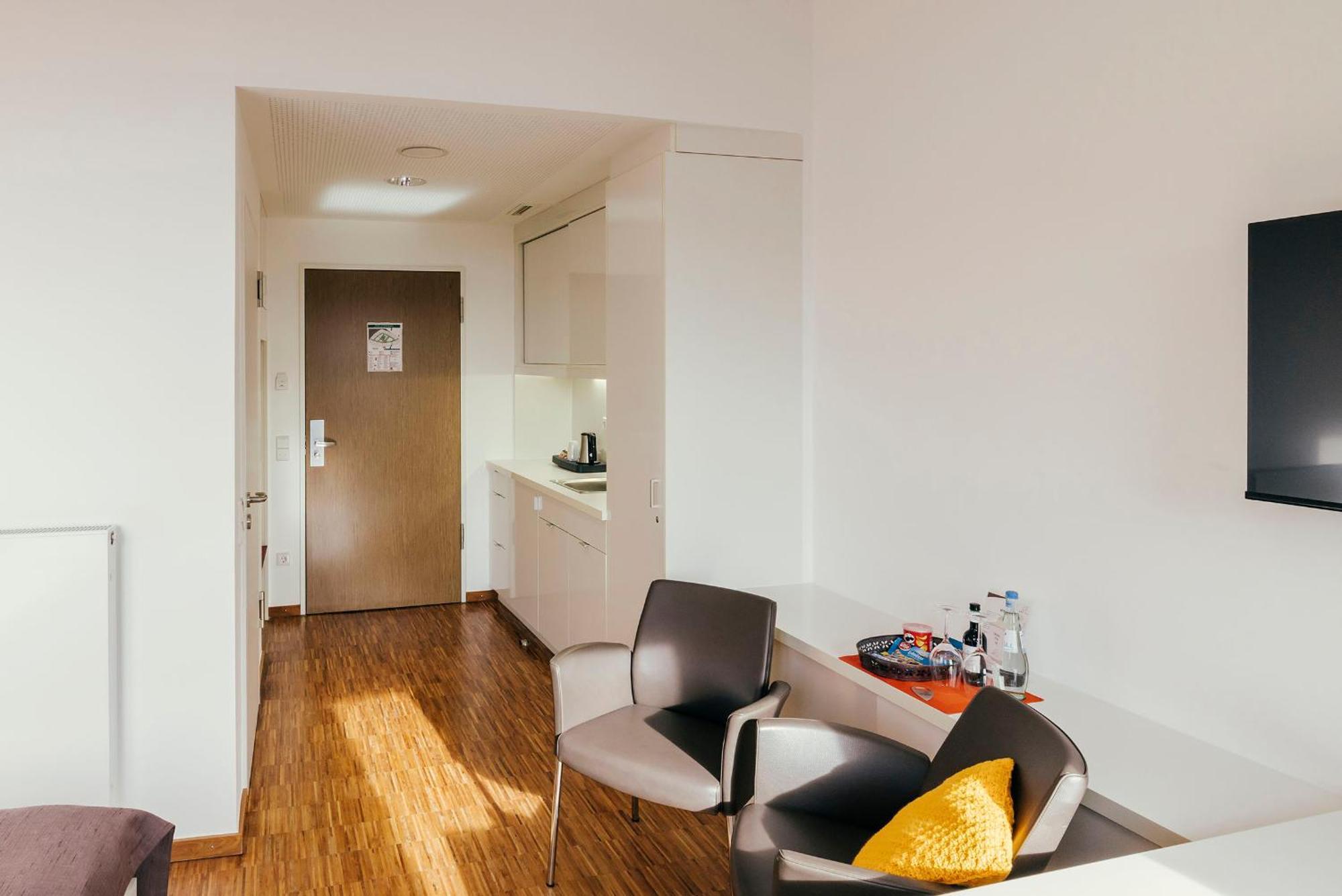 Gzt Das Gaestehaus Тюбинген Экстерьер фото