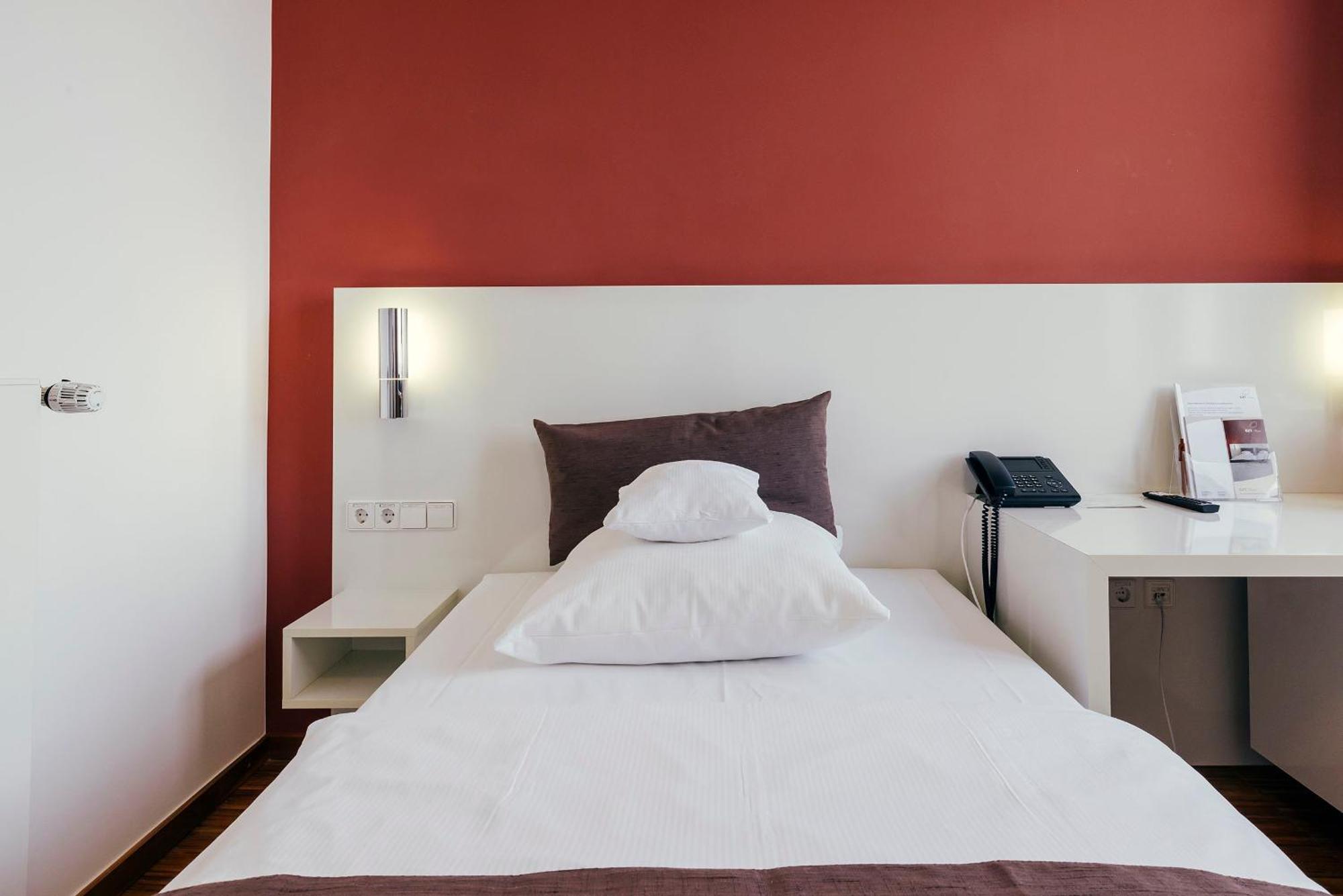 Gzt Das Gaestehaus Тюбинген Экстерьер фото